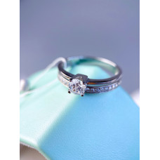 Серебряное двойное кольцо с фианитами,  925 Проба 18