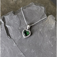 Серебряная подвеска кулон сердечко  изумрудное в стиле Pandora, 925 Проба